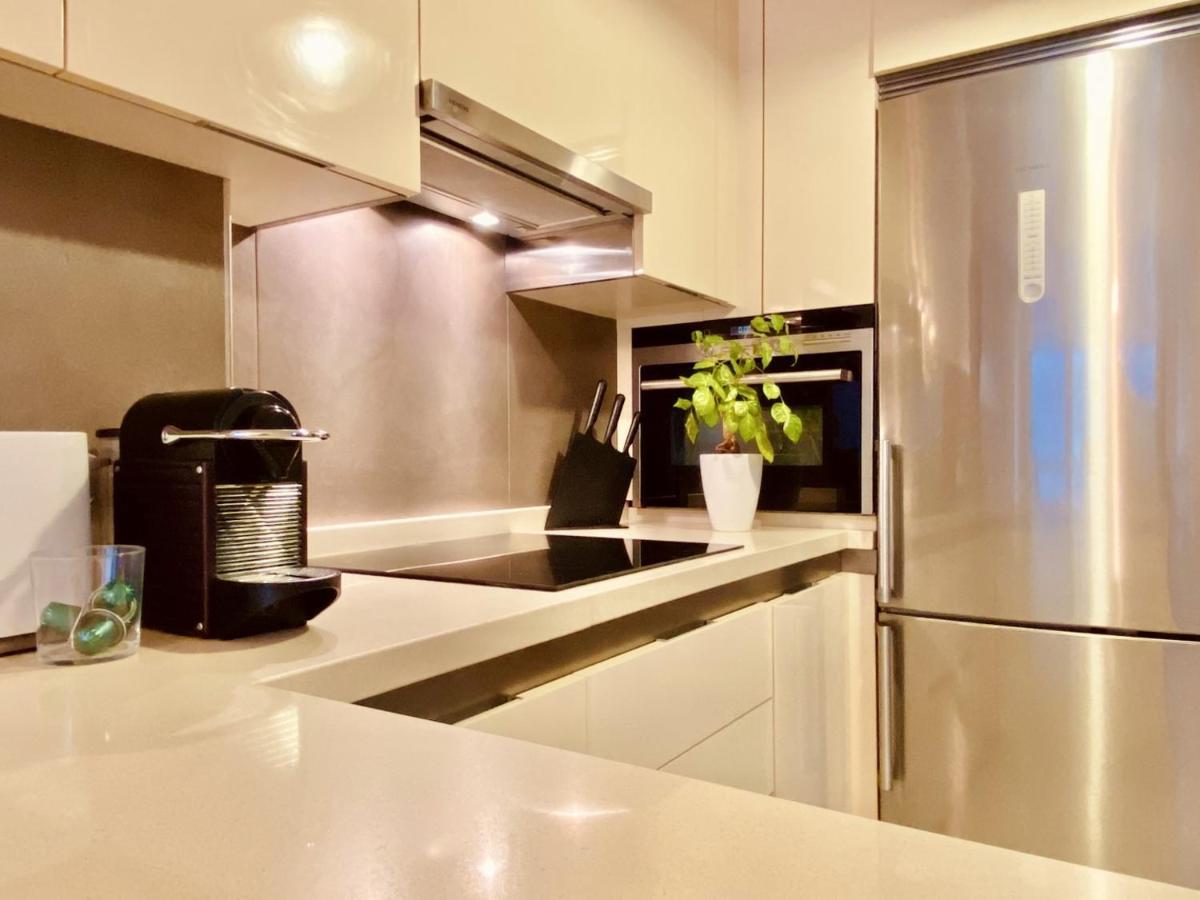 Orzan Beach Surf Apartment โอโกรูญา ภายนอก รูปภาพ