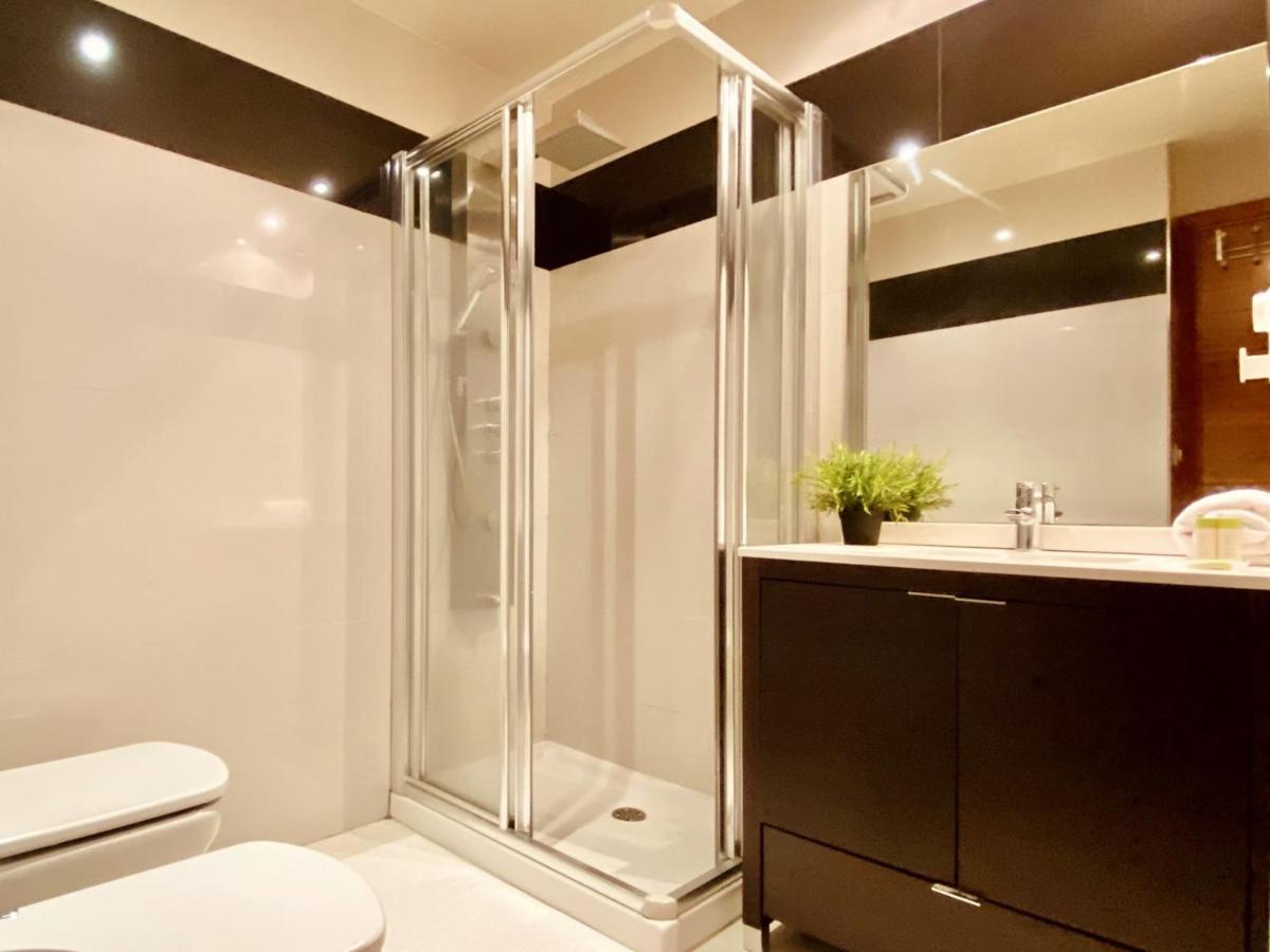 Orzan Beach Surf Apartment โอโกรูญา ภายนอก รูปภาพ